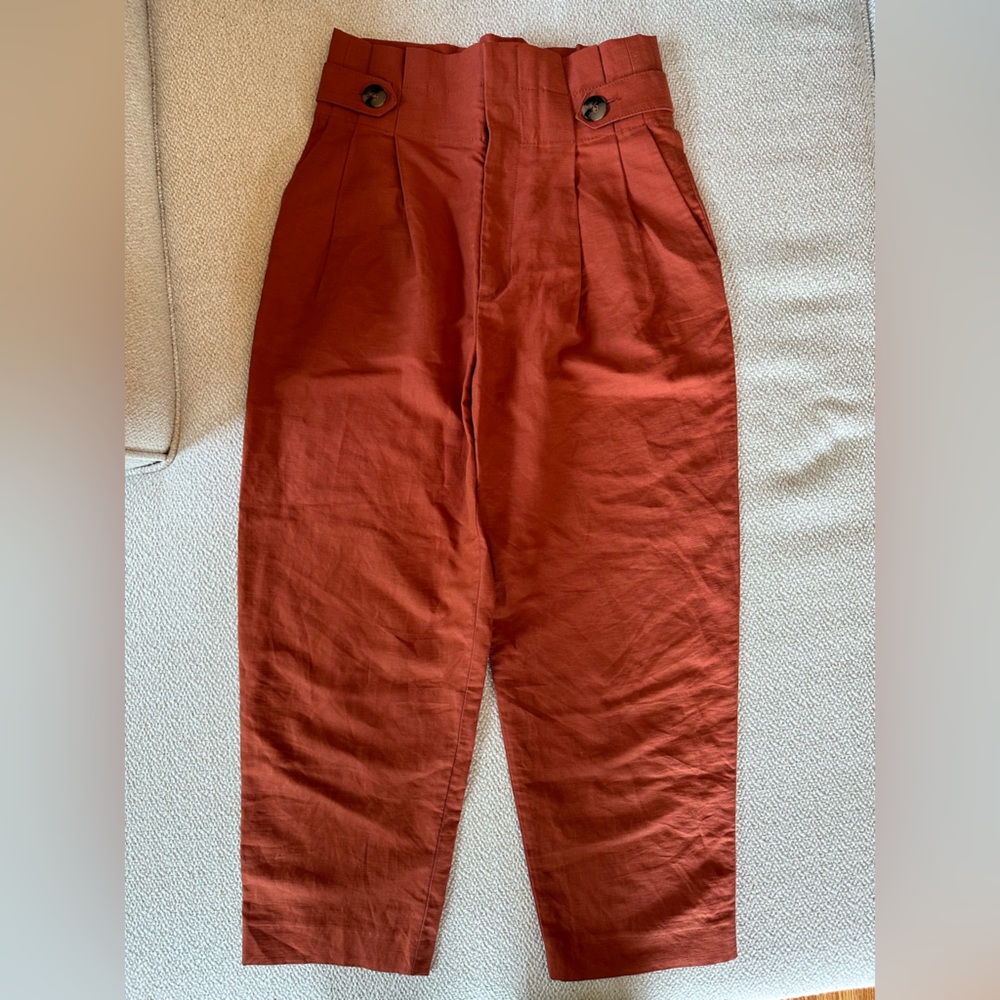 Zara PaperBag Crop Trouser. Ankle length. Size SMALL.